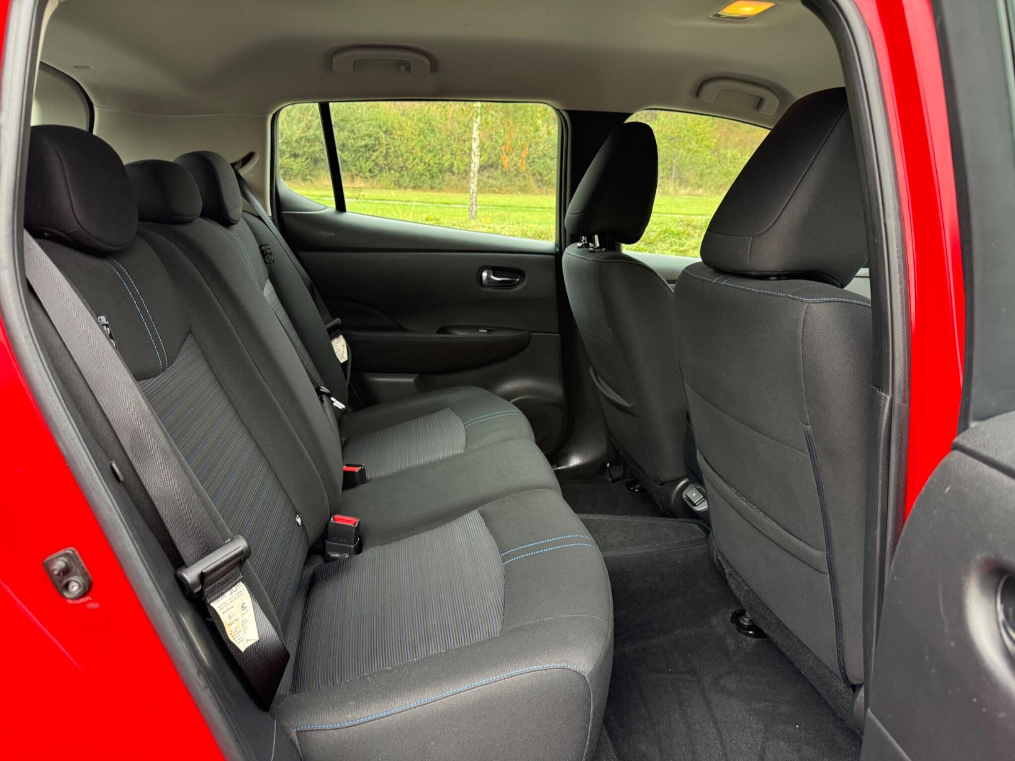 Nissan Leaf - Image 18