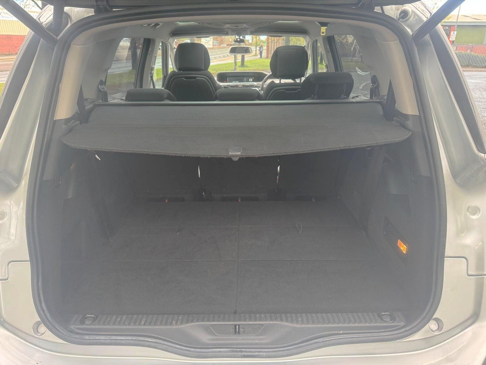 Citroen Grand C4 Picasso - Image 43