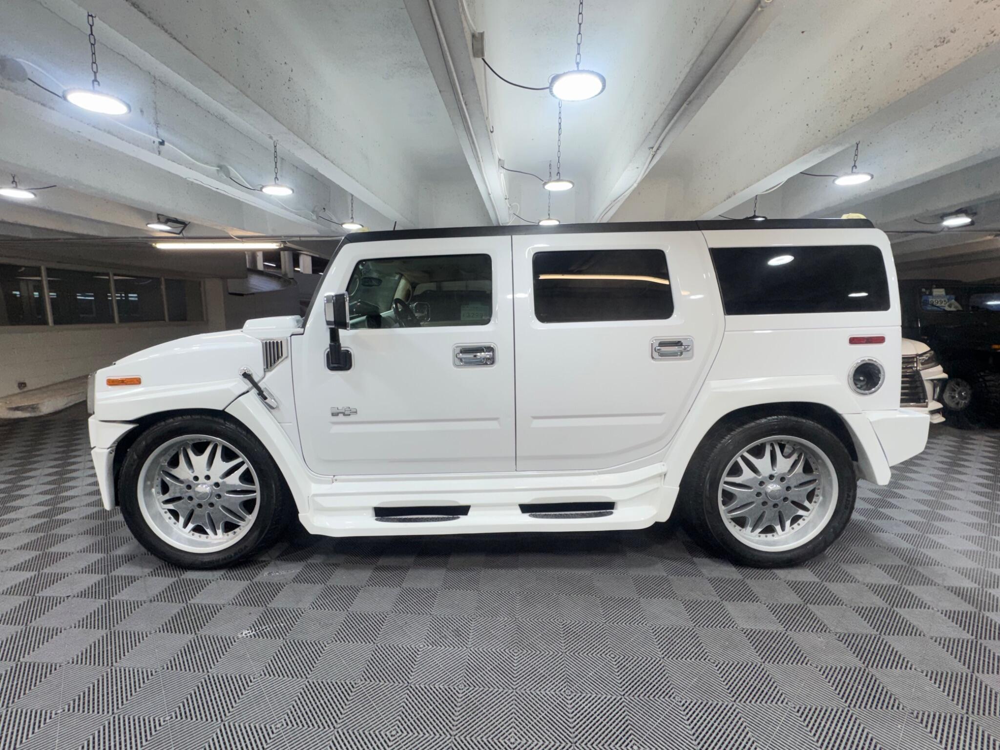 Hummer H2 - Image 2