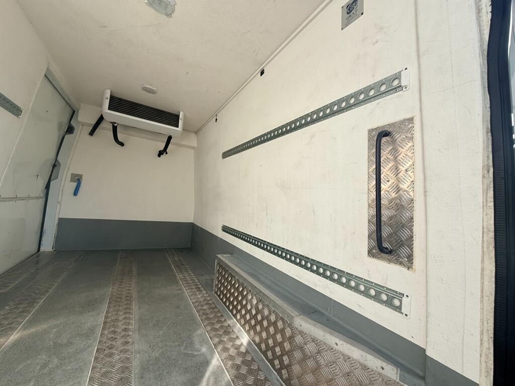 Mercedes Sprinter - Image 9