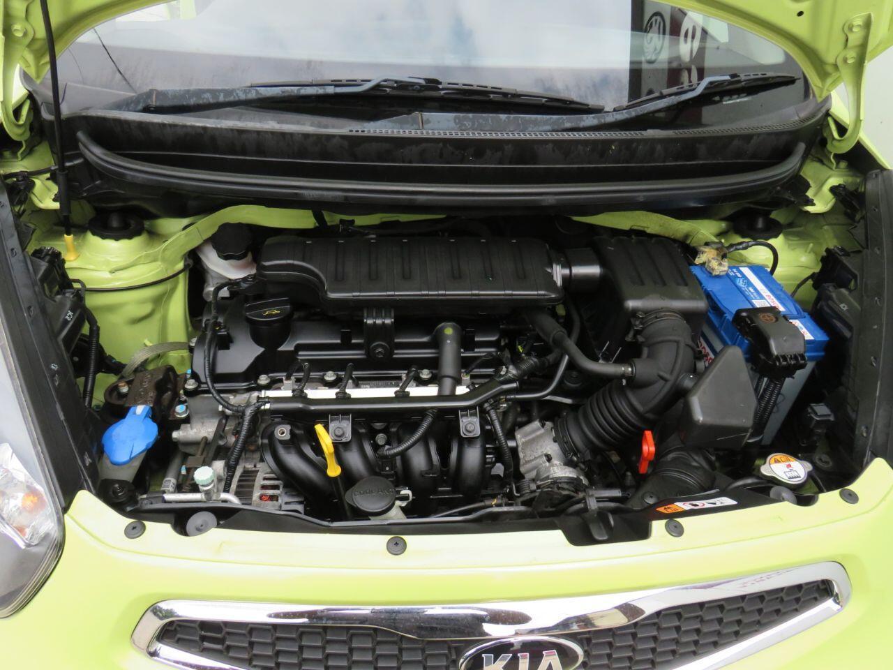 Kia Picanto - Image 12