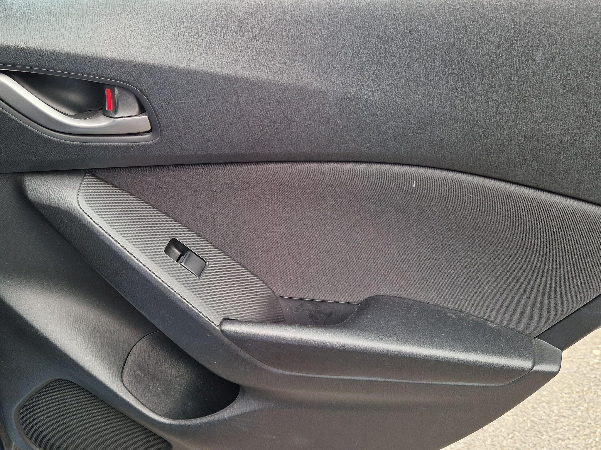 Mazda MAZDA3 - Image 34