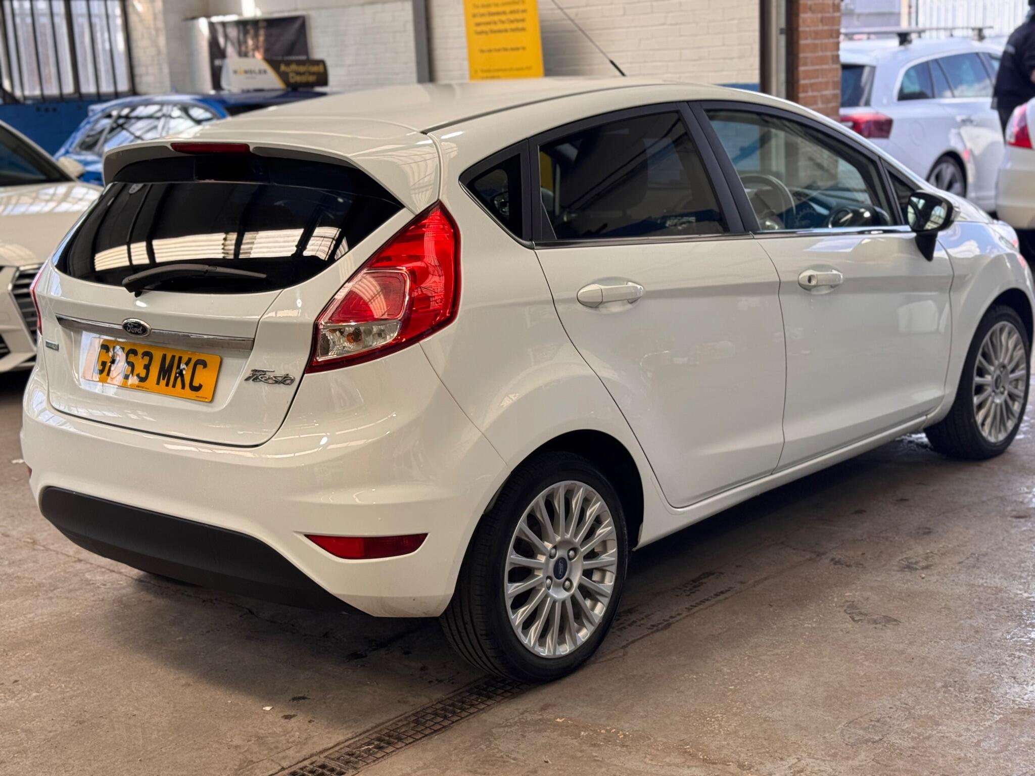 Ford Fiesta - Image 5