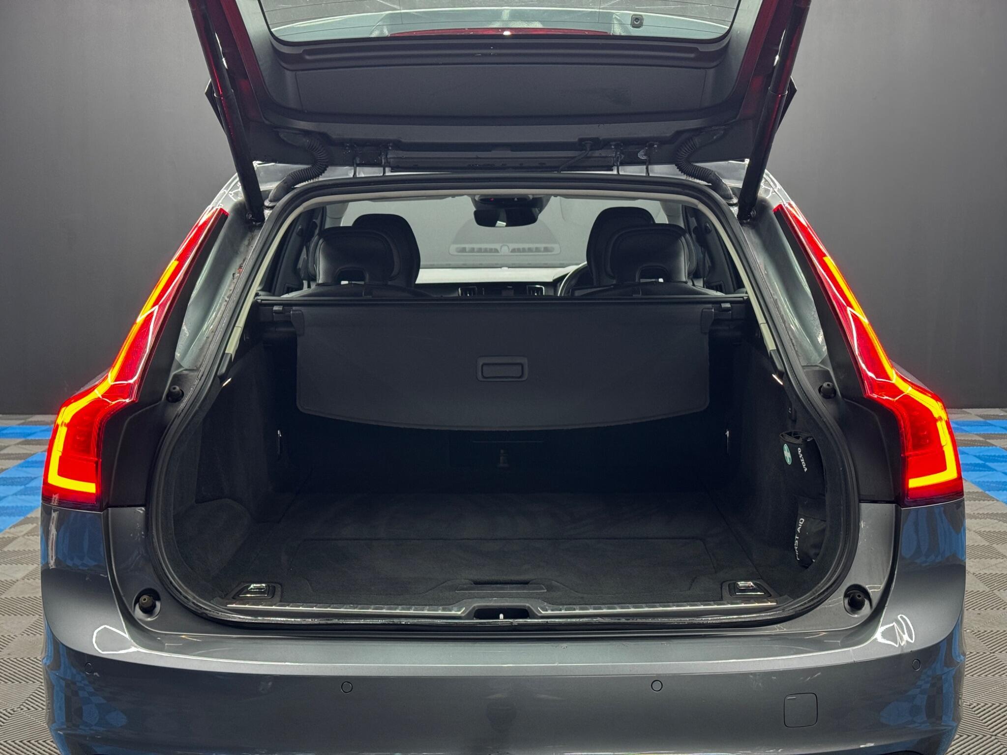 Volvo V90 - Image 39
