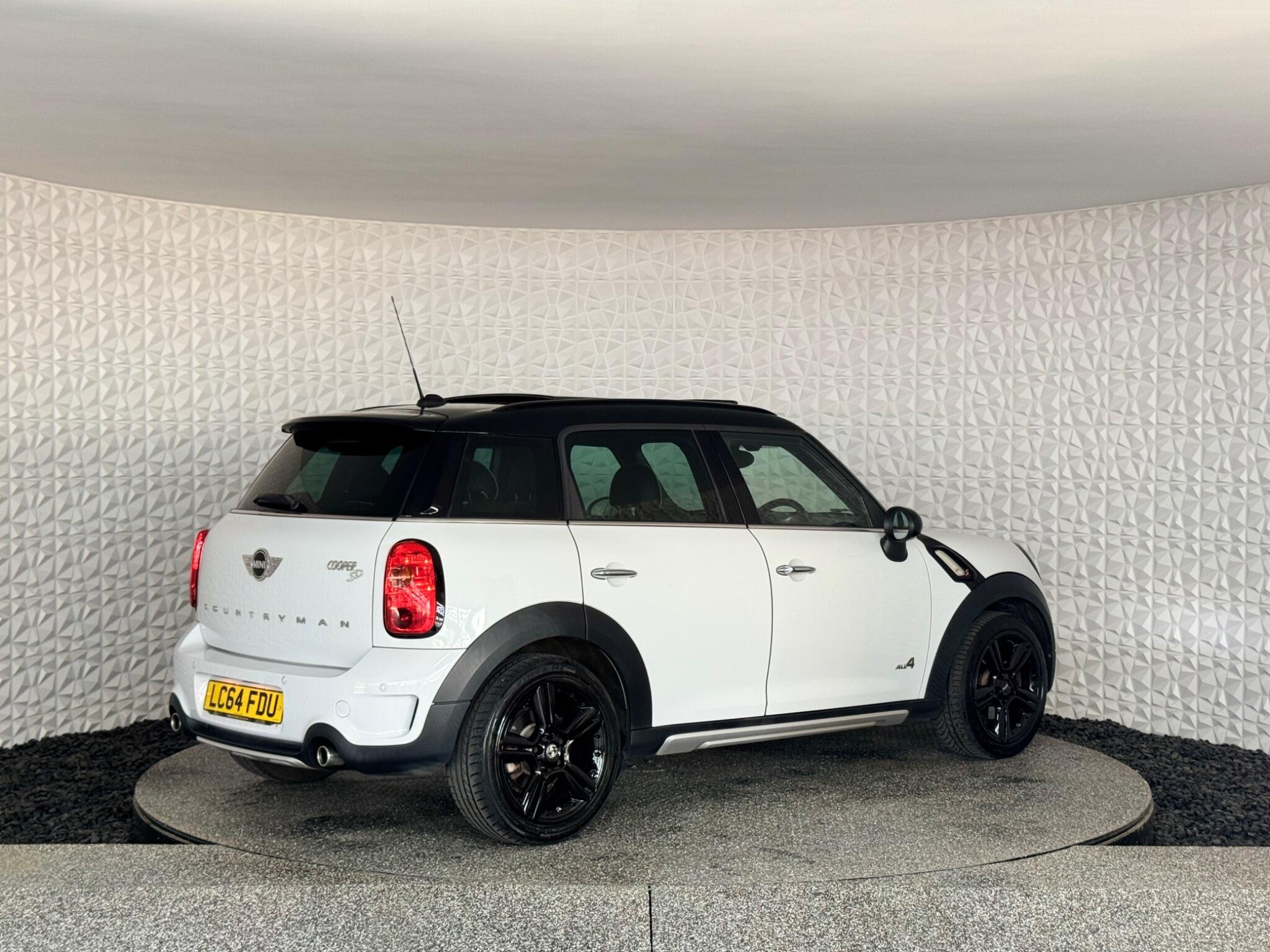 MINI Countryman - Image 13