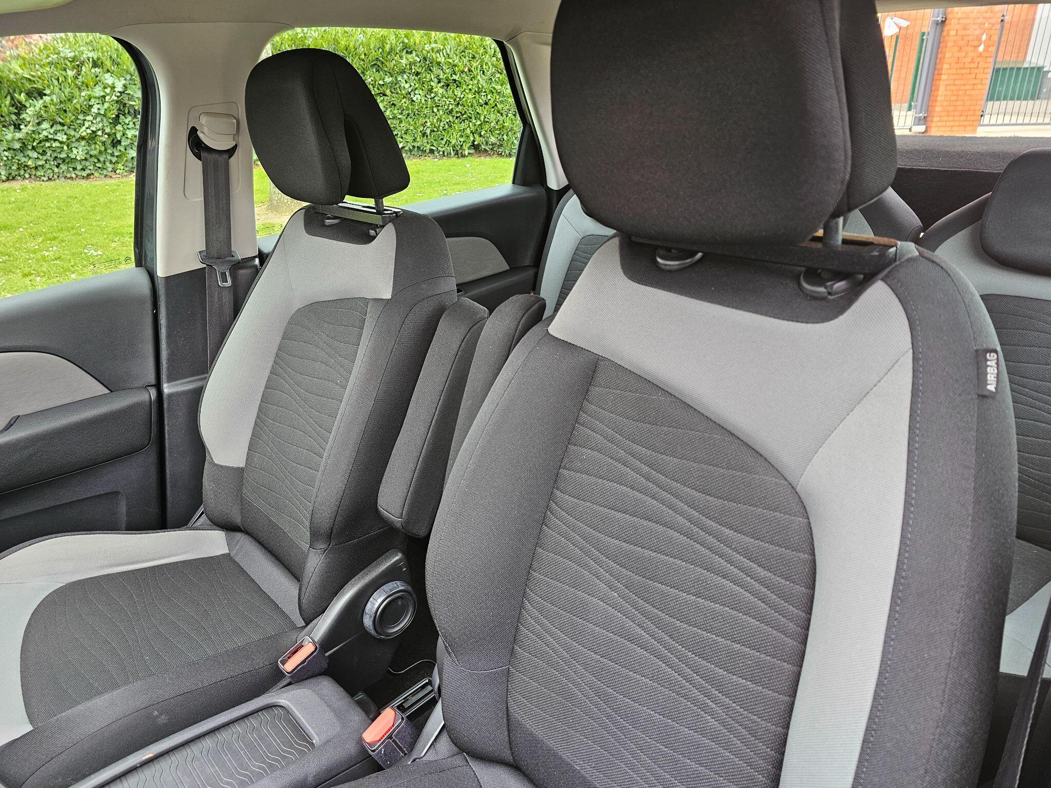 Citroen C4 Picasso - Image 26