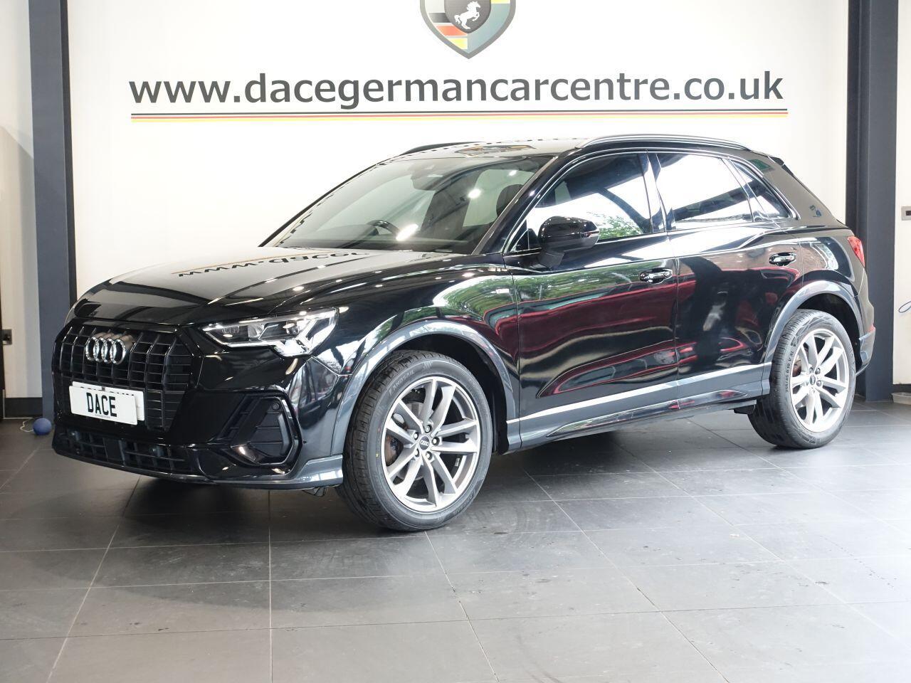 Audi Q3 - Image 9