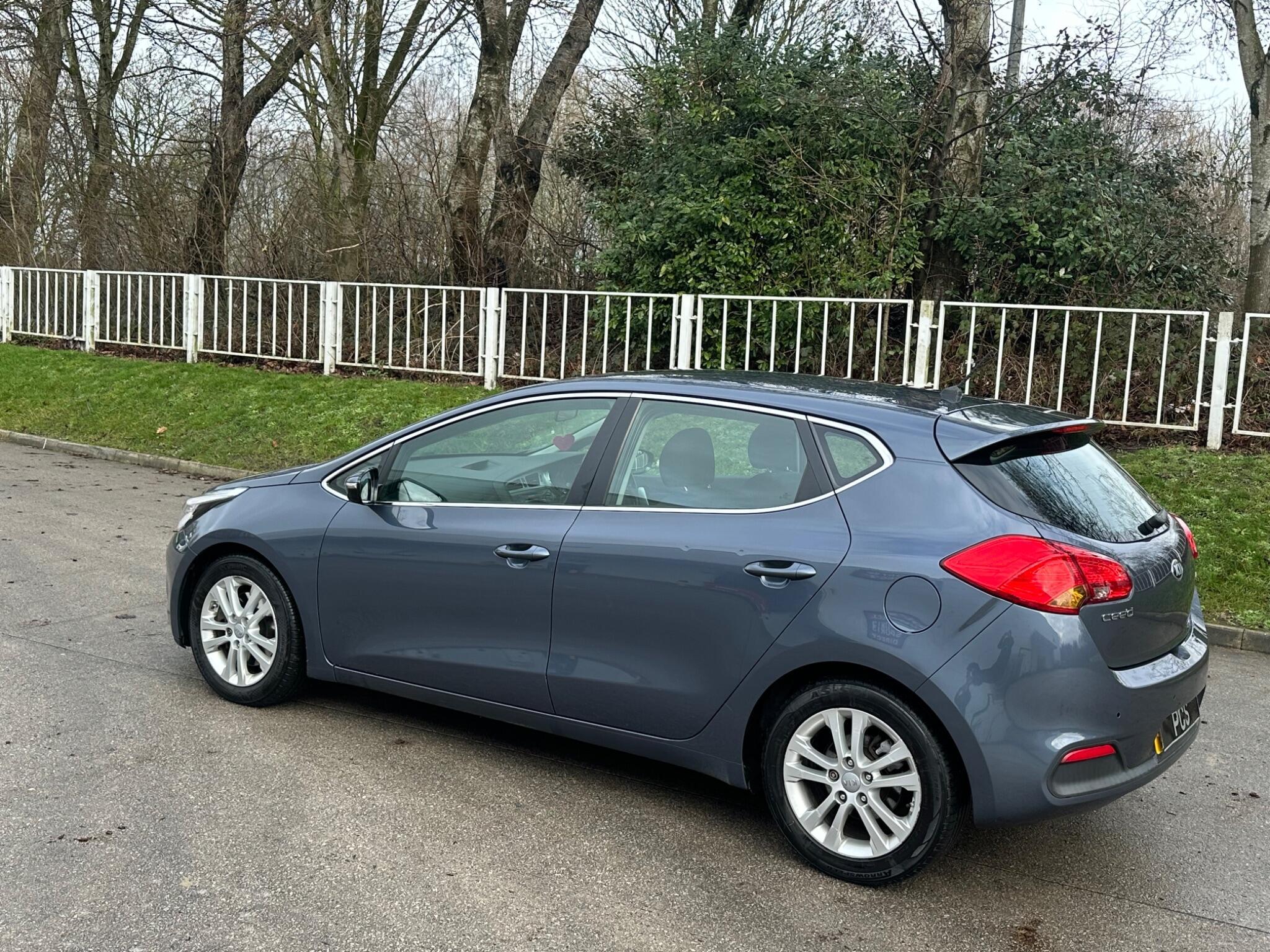 Kia ceed - Image 48
