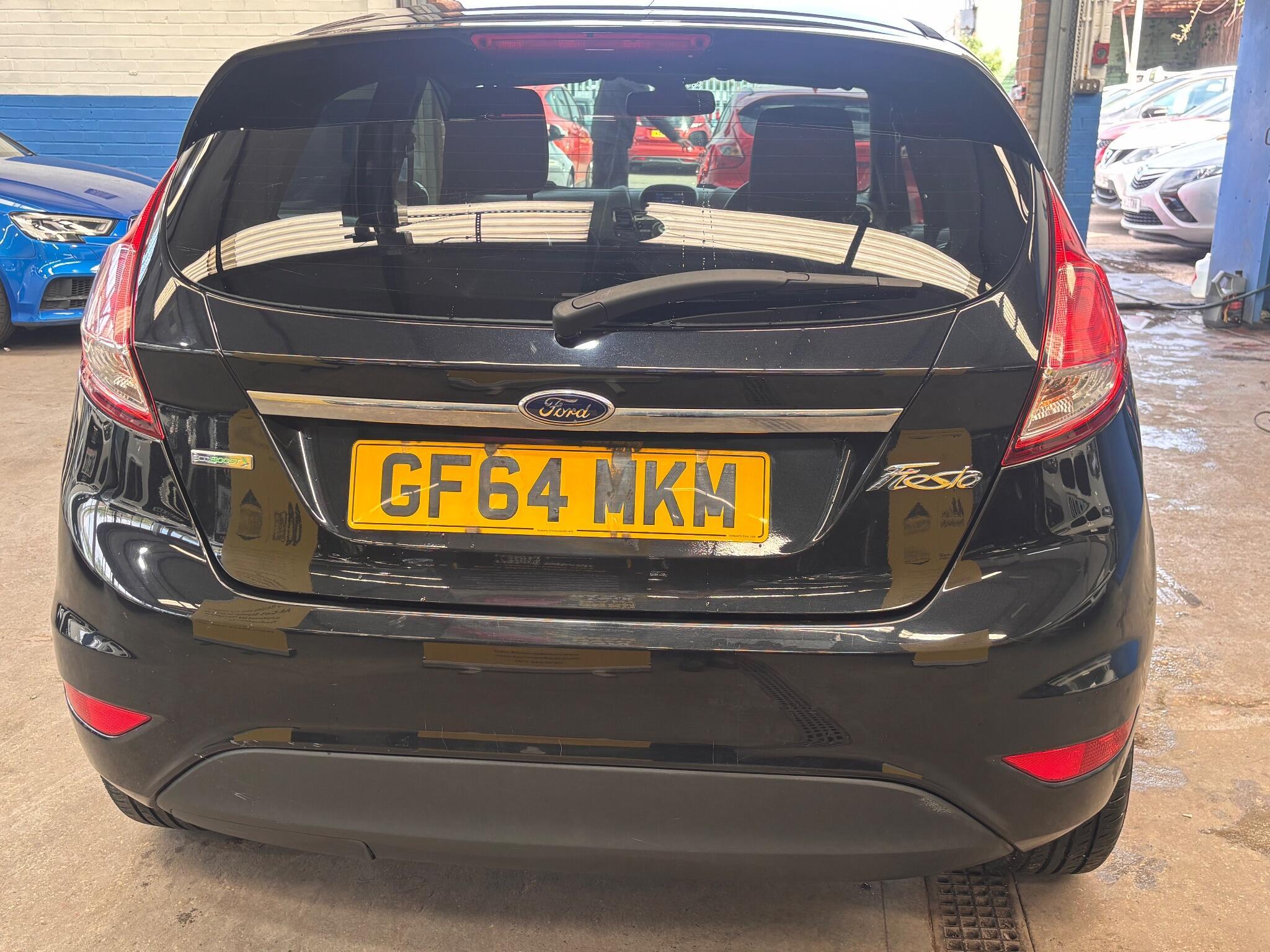 Ford Fiesta - Image 14