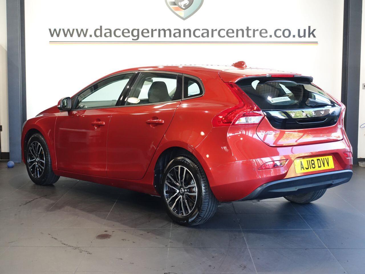 Volvo V40 - Image 8