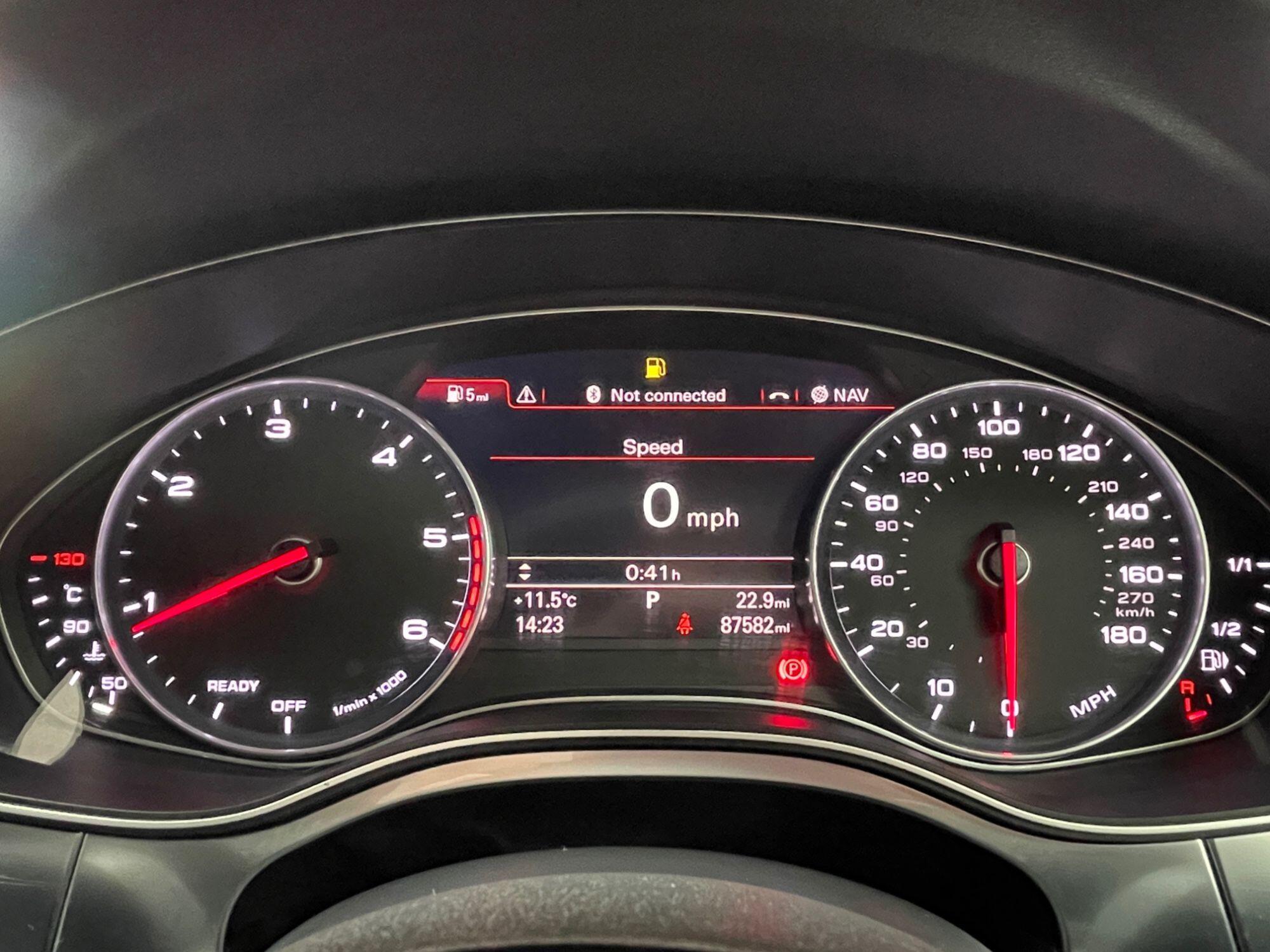 Audi A6 Avant - Image 44