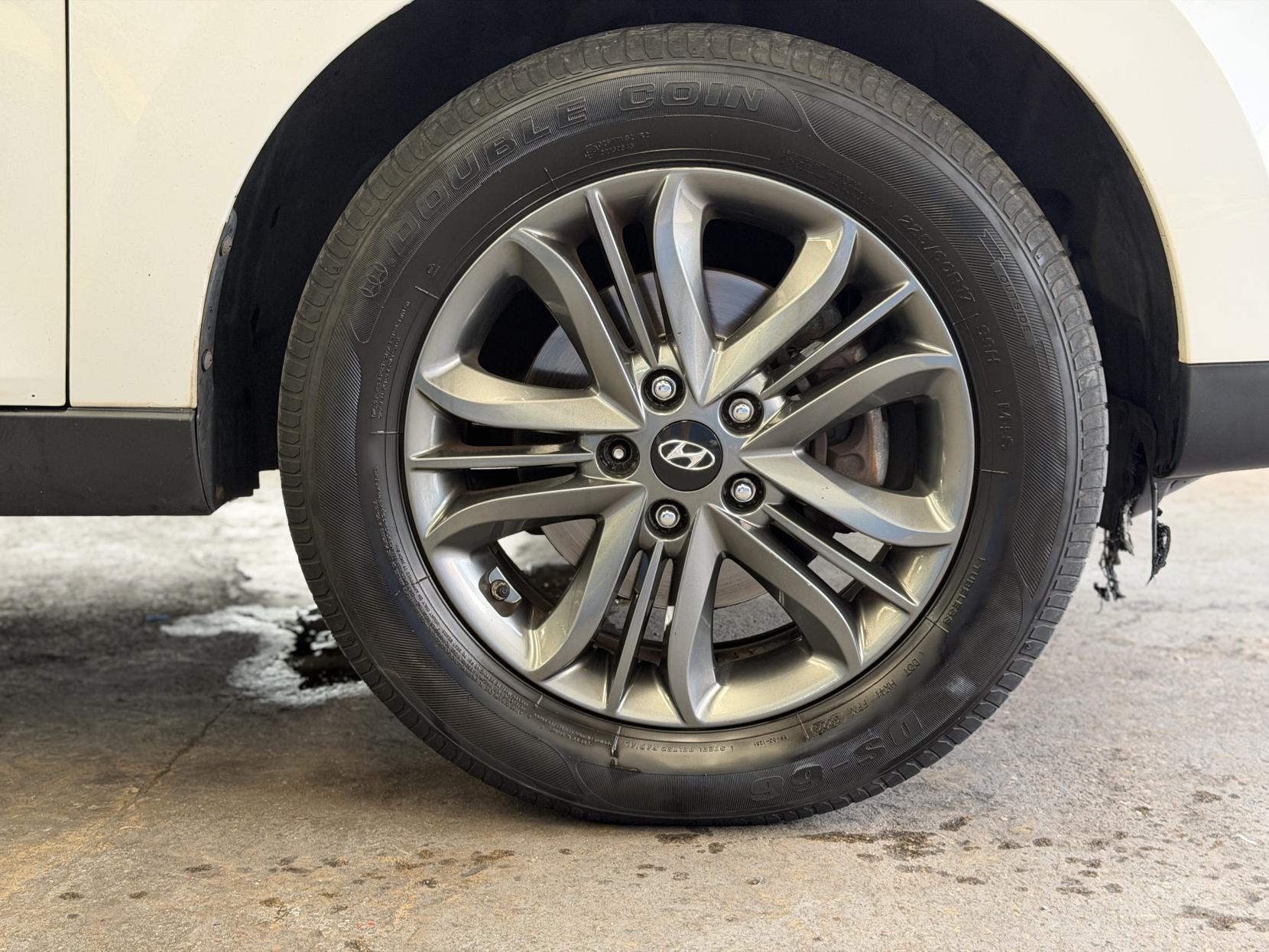 Hyundai ix35 - Image 16