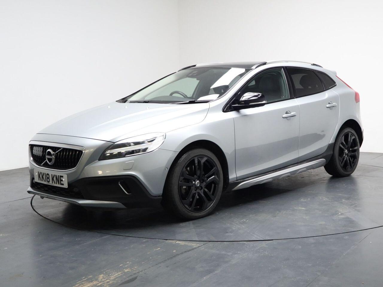 Volvo V40 CROSS COUNTRY - Image 6