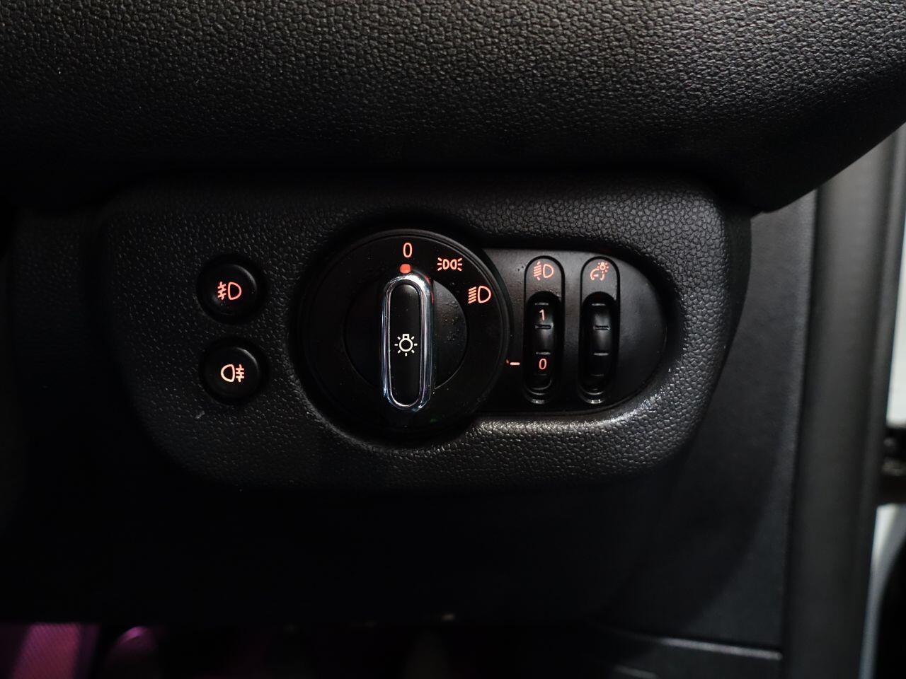 MINI Clubman - Image 30