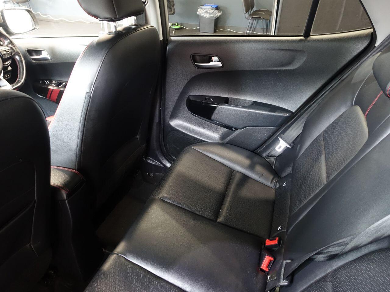 Kia Picanto - Image 16