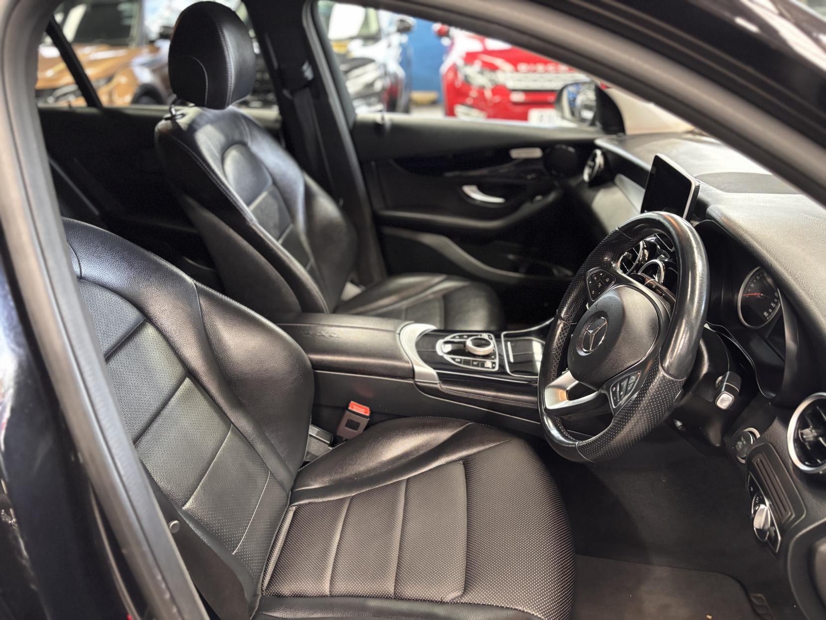 Mercedes GLC - Image 20