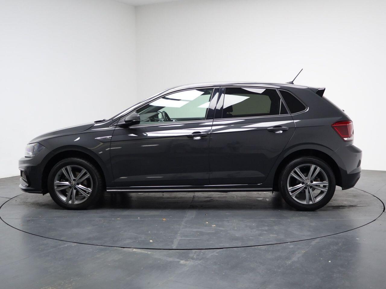 Volkswagen Polo - Image 8