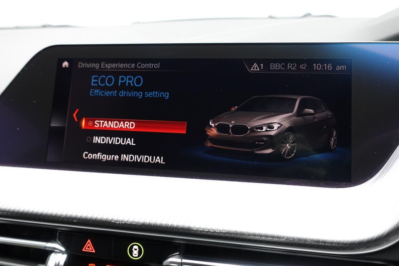 BMW 1 Series - Image 30