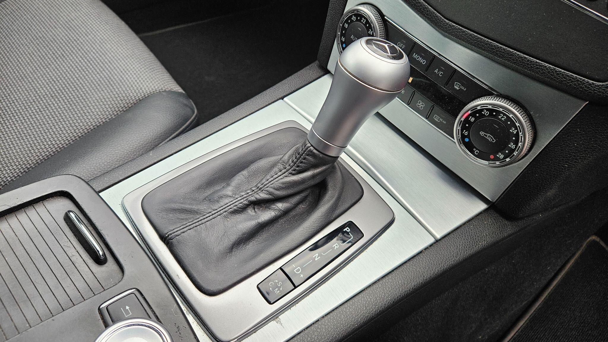 Mercedes C Class - Image 30