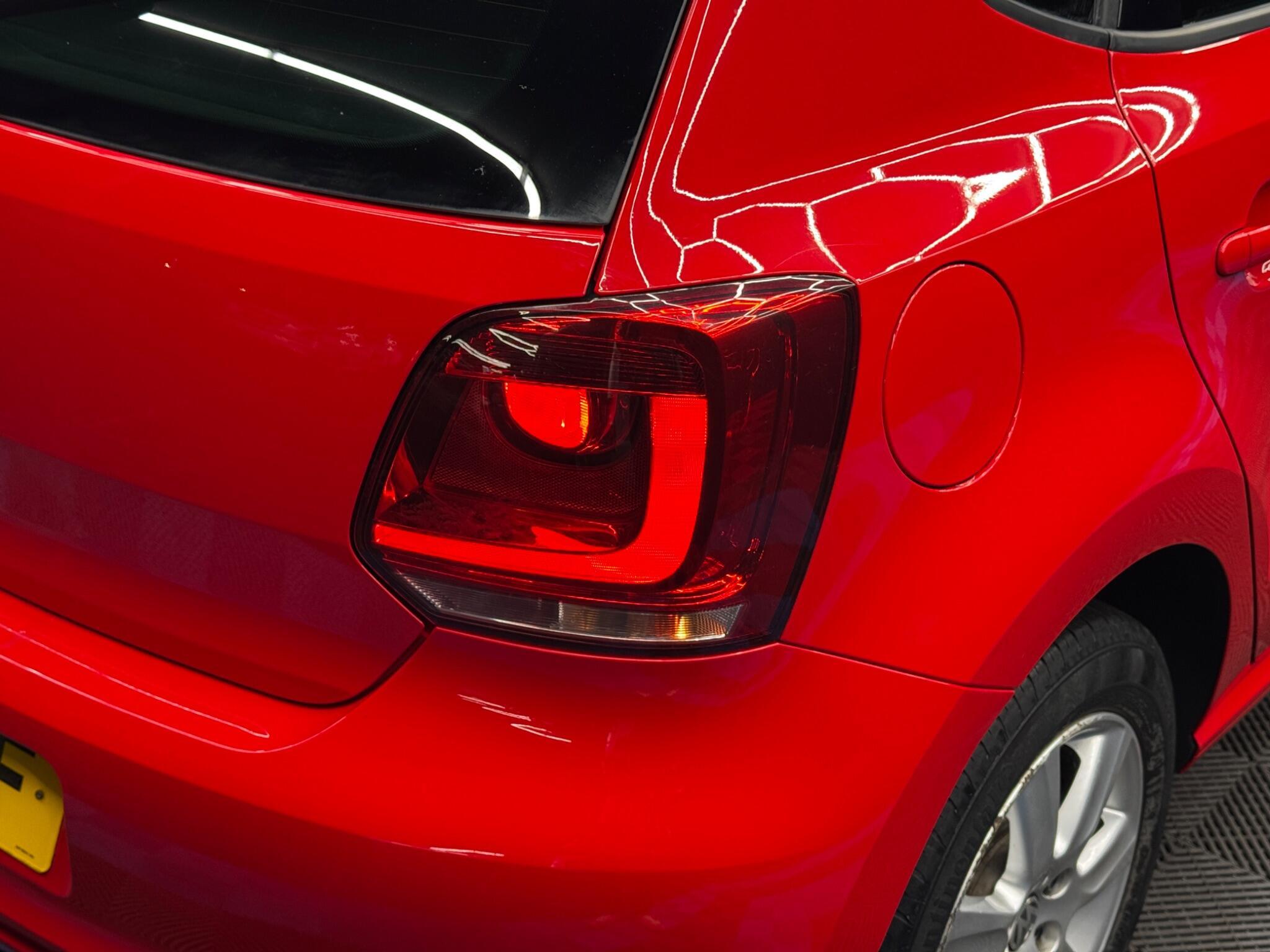 Volkswagen Polo - Image 34