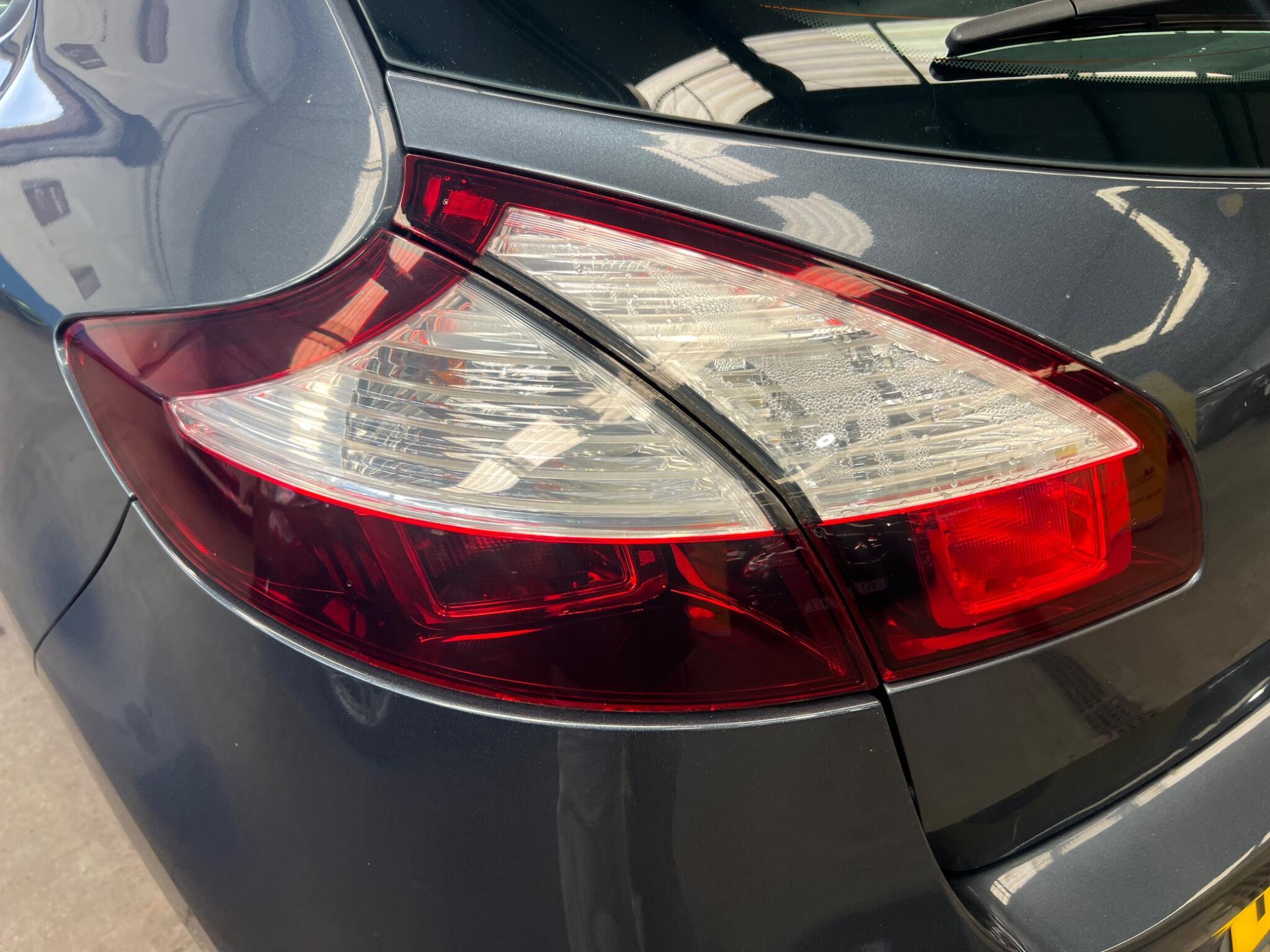 Renault Megane - Image 13