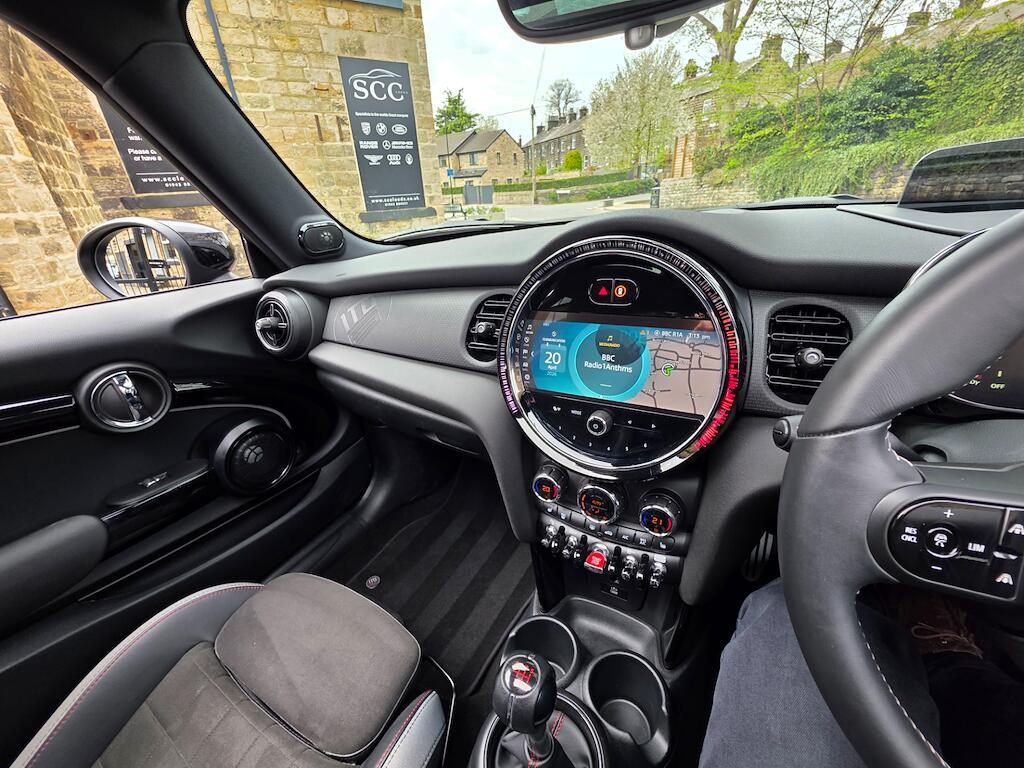 MINI Hatch - Image 57