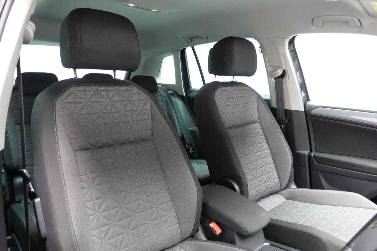 Volkswagen Tiguan - Image 3
