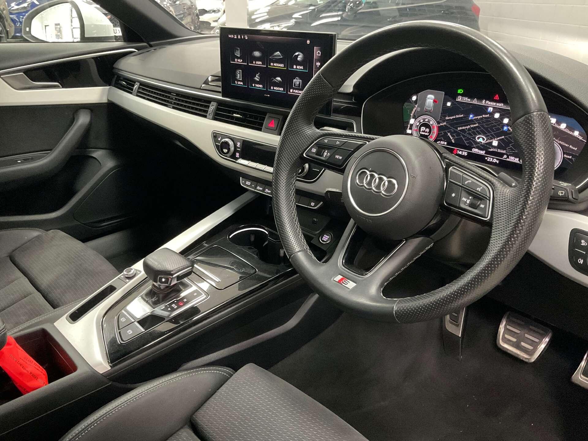 Audi A4 - Image 20