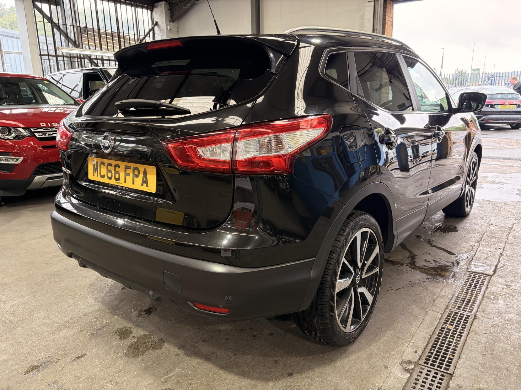 Nissan Qashqai - Image 7