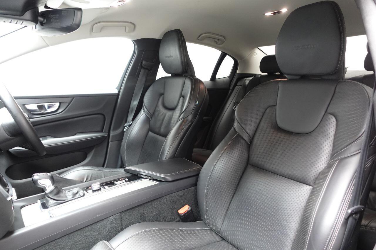 Volvo S60 - Image 17