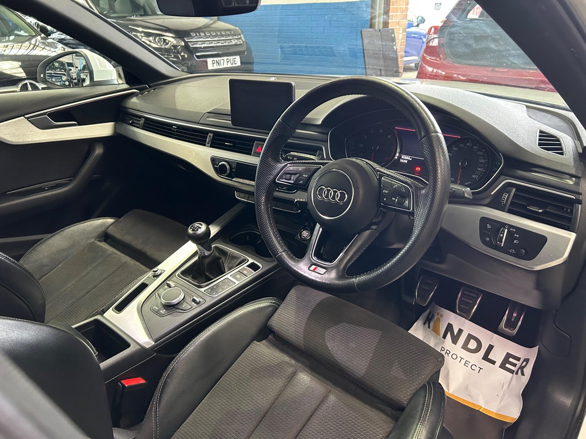 Audi A4 - Image 12