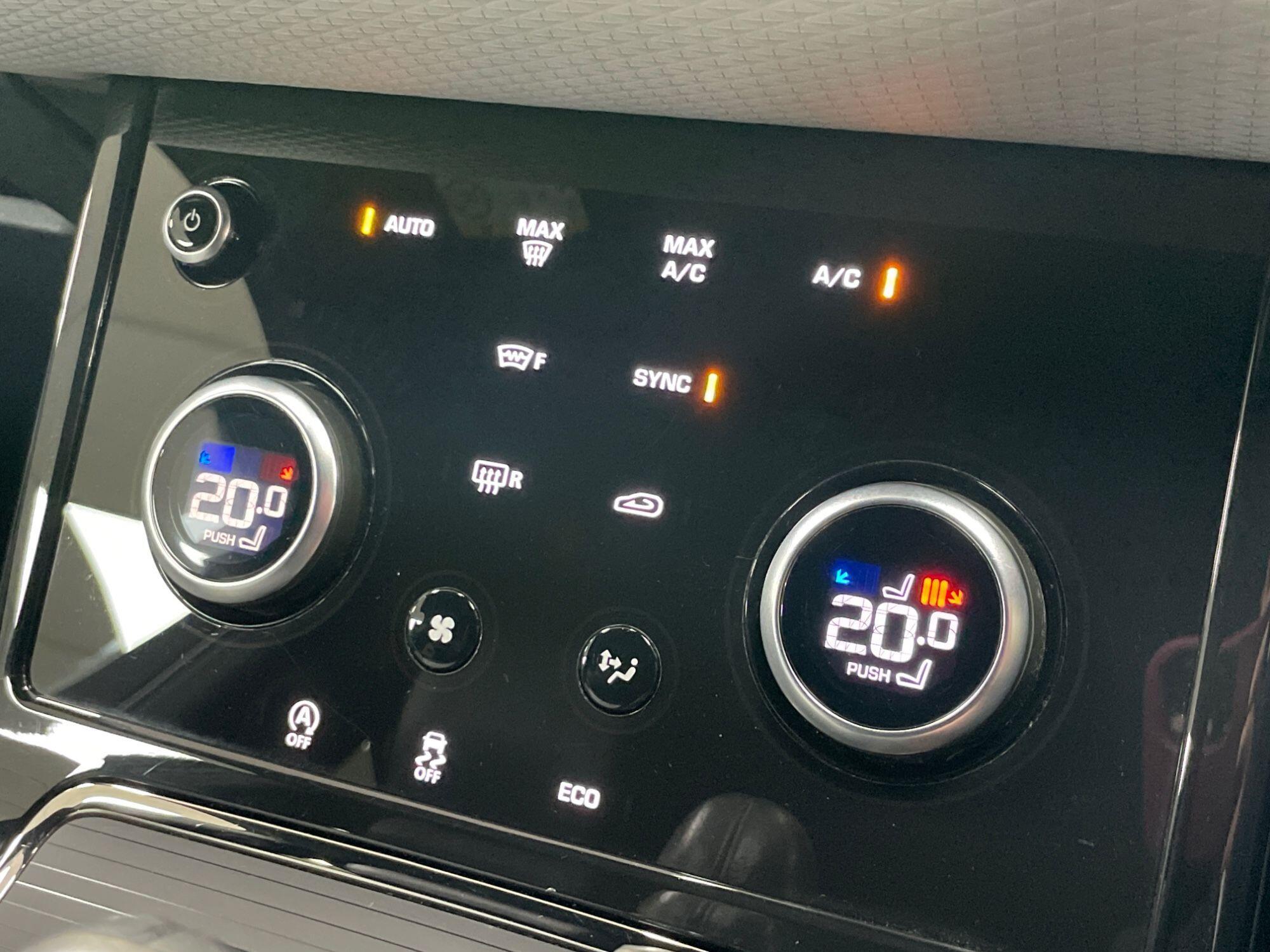 Land Rover Range Rover Evoque - Image 44