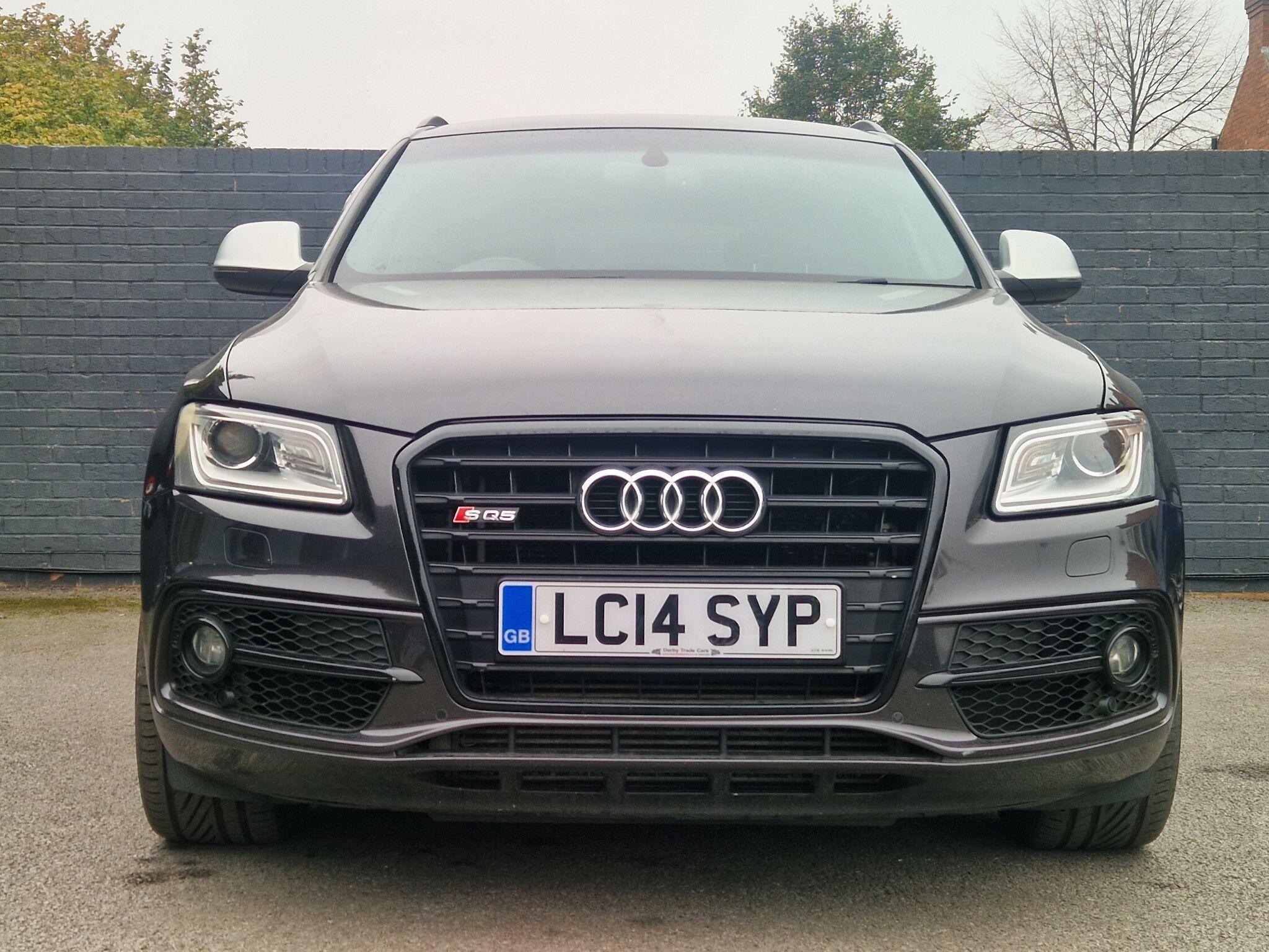 Audi SQ5 - Image 16