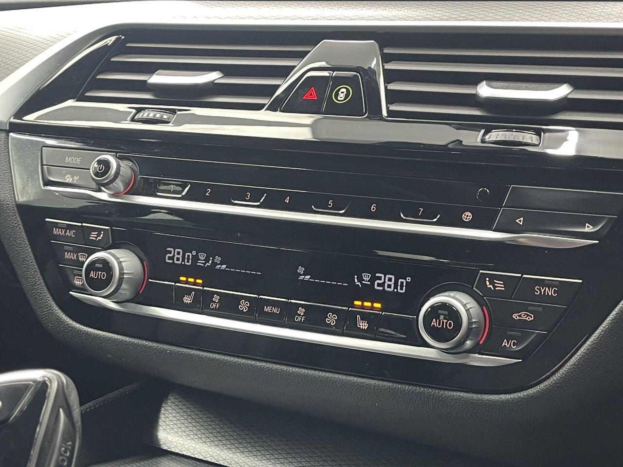 BMW 6 SERIES GRAN TURISMO - Image 46