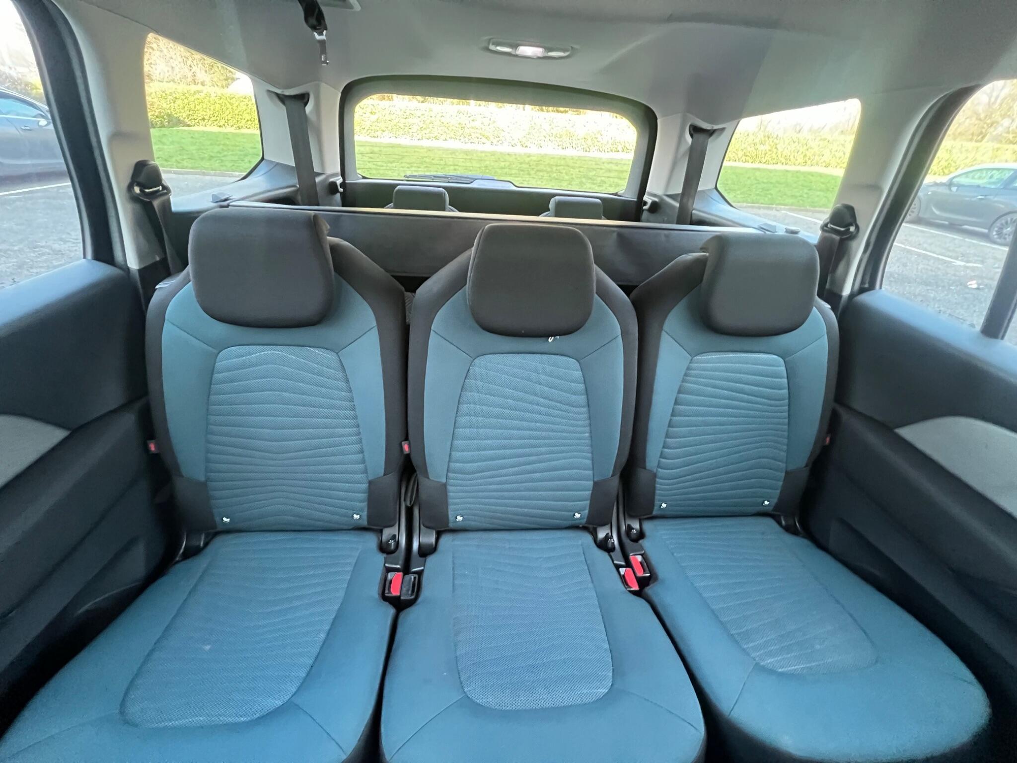 Citroen Grand C4 Picasso - Image 19