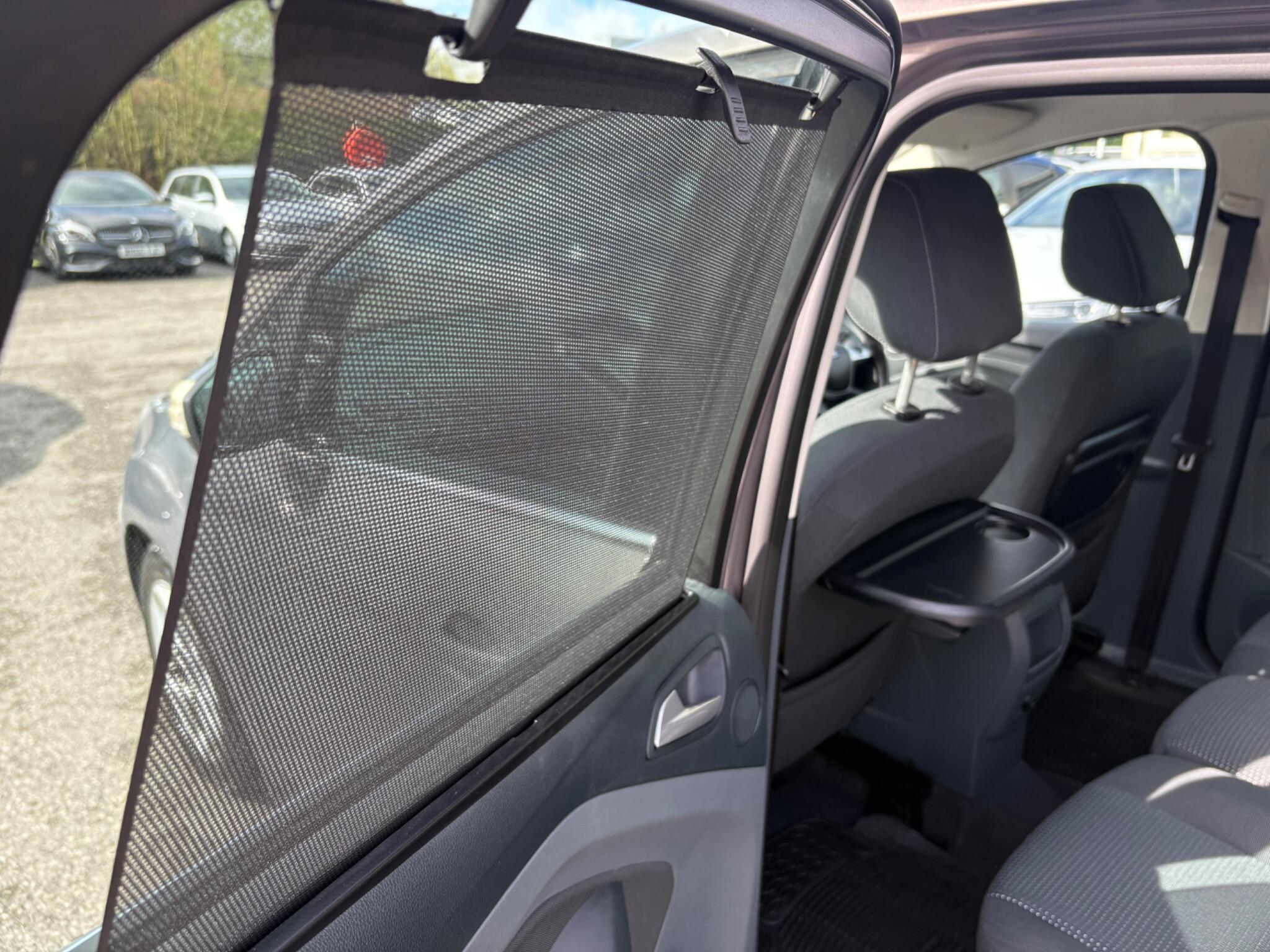 Ford C-MAX - Image 28