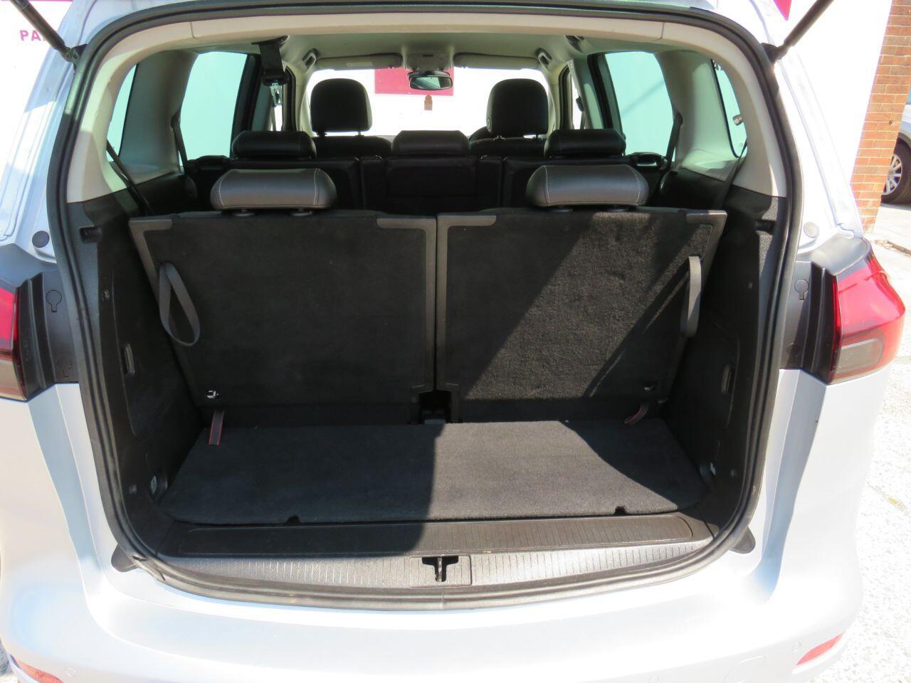 Vauxhall Zafira Tourer - Image 13