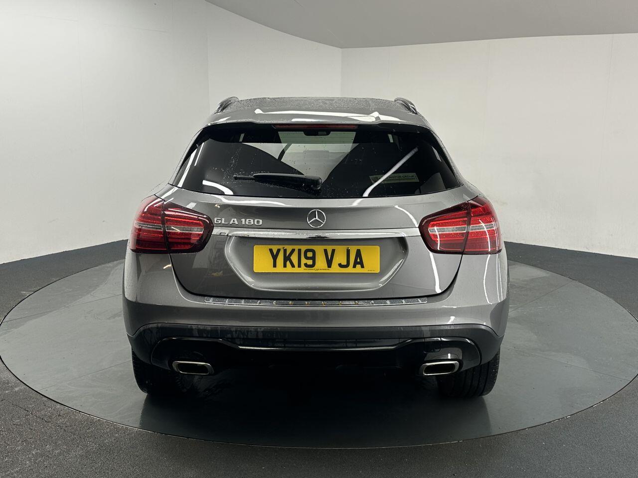 Mercedes GLA - Image 9