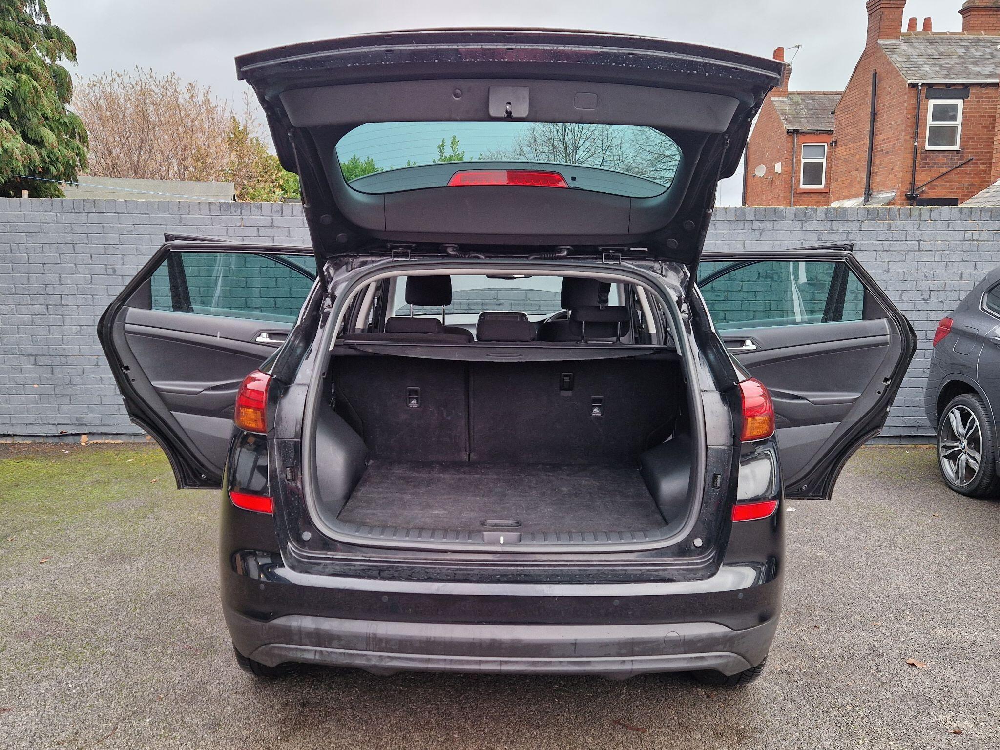 Hyundai Tucson - Image 20