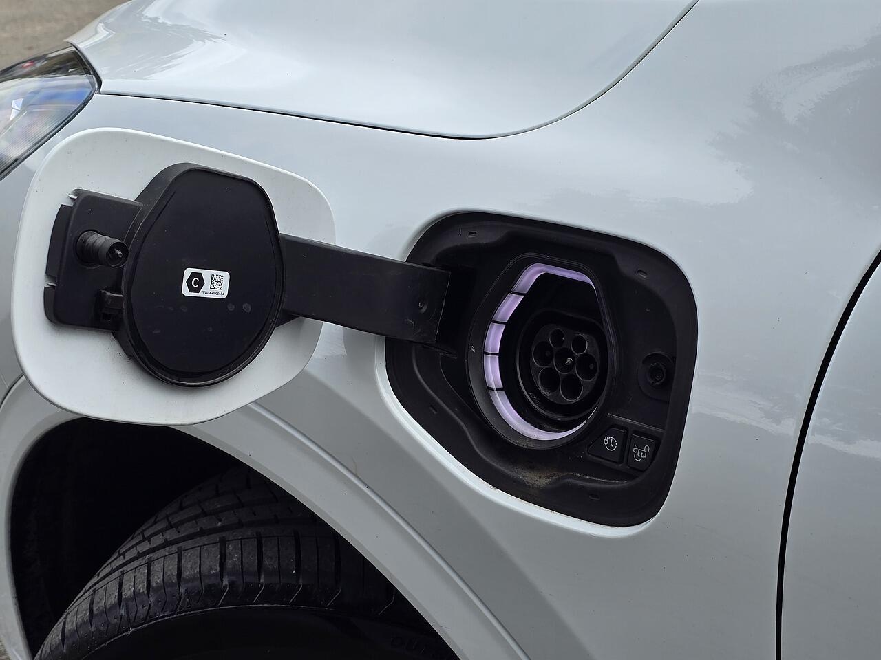 Ford Kuga - Image 15