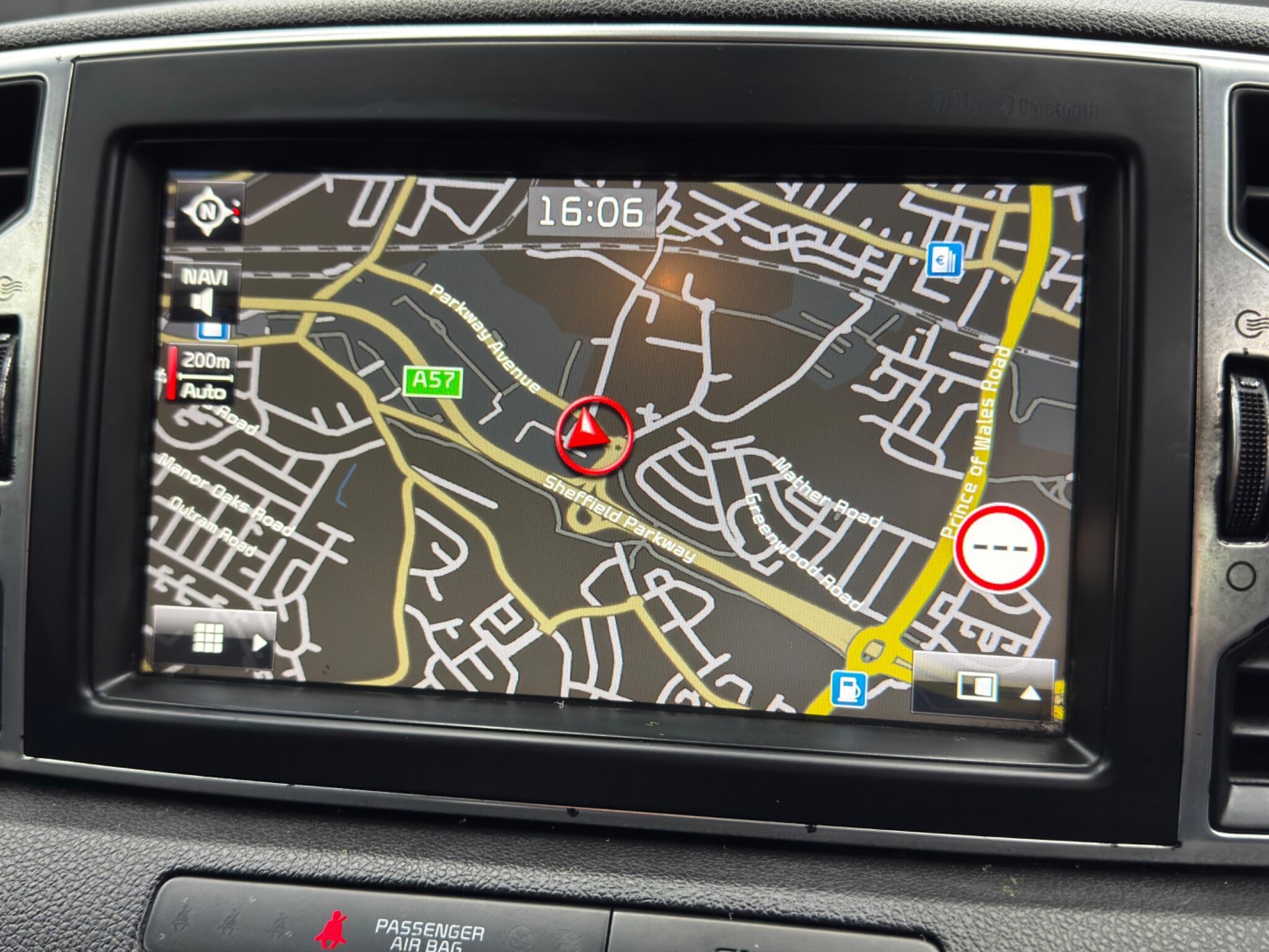 Kia Sportage - Image 27