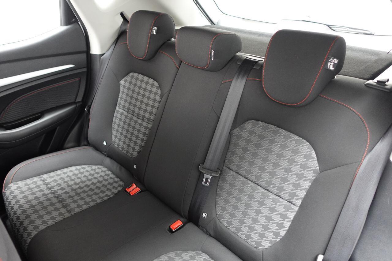 MG MG ZS - Image 20