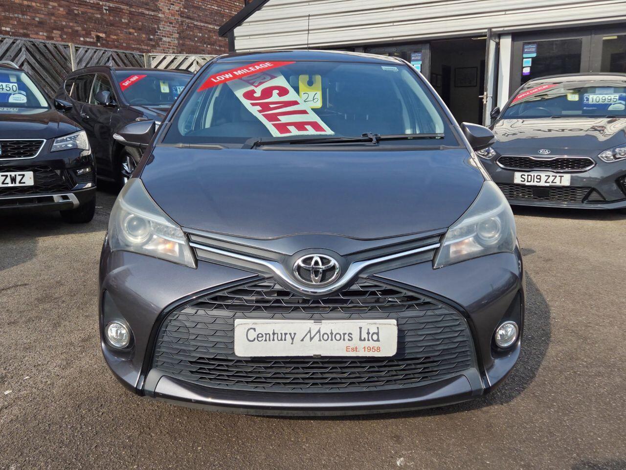 Toyota Yaris - Image 11