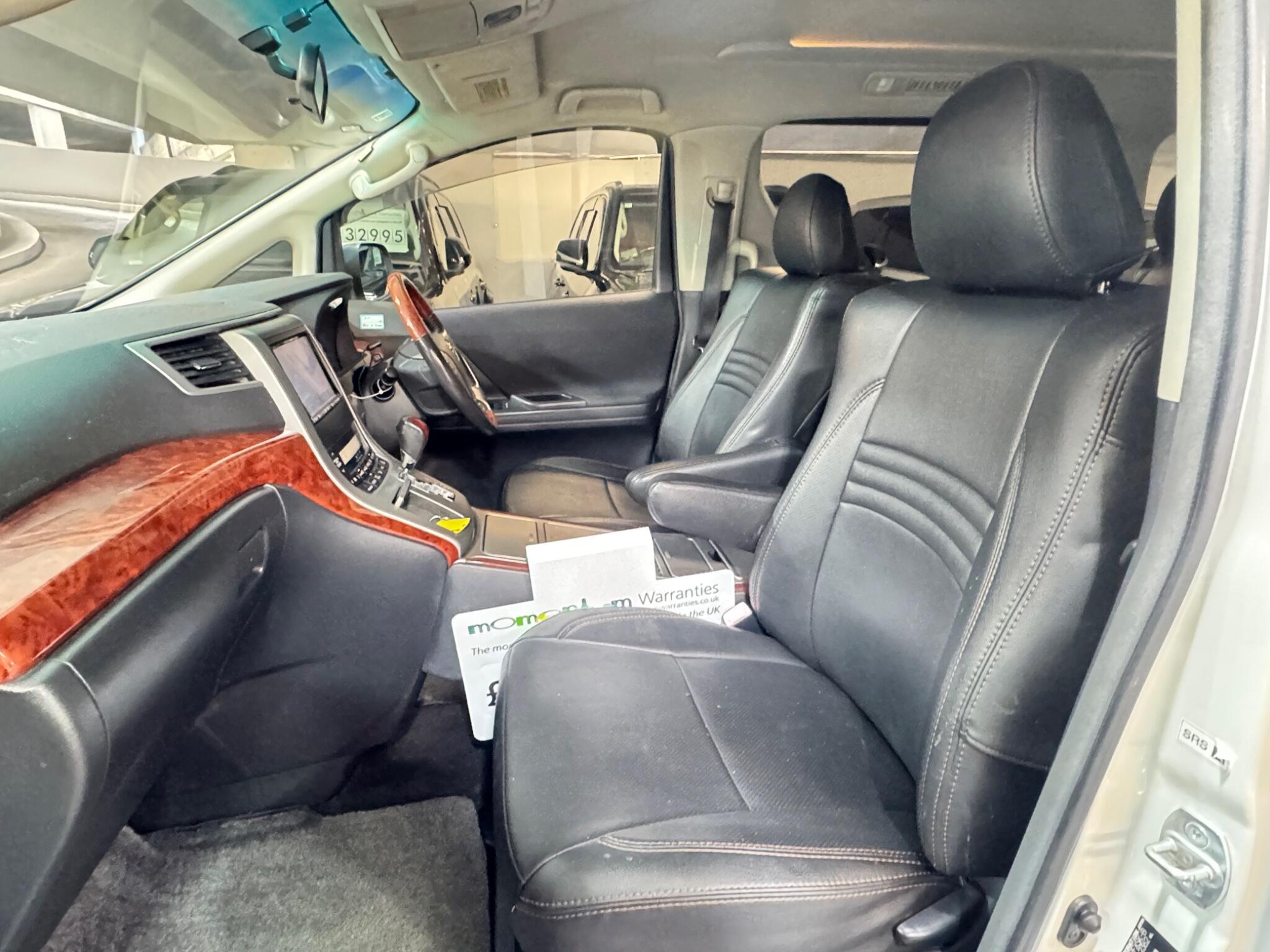 Toyota Alphard - Image 10