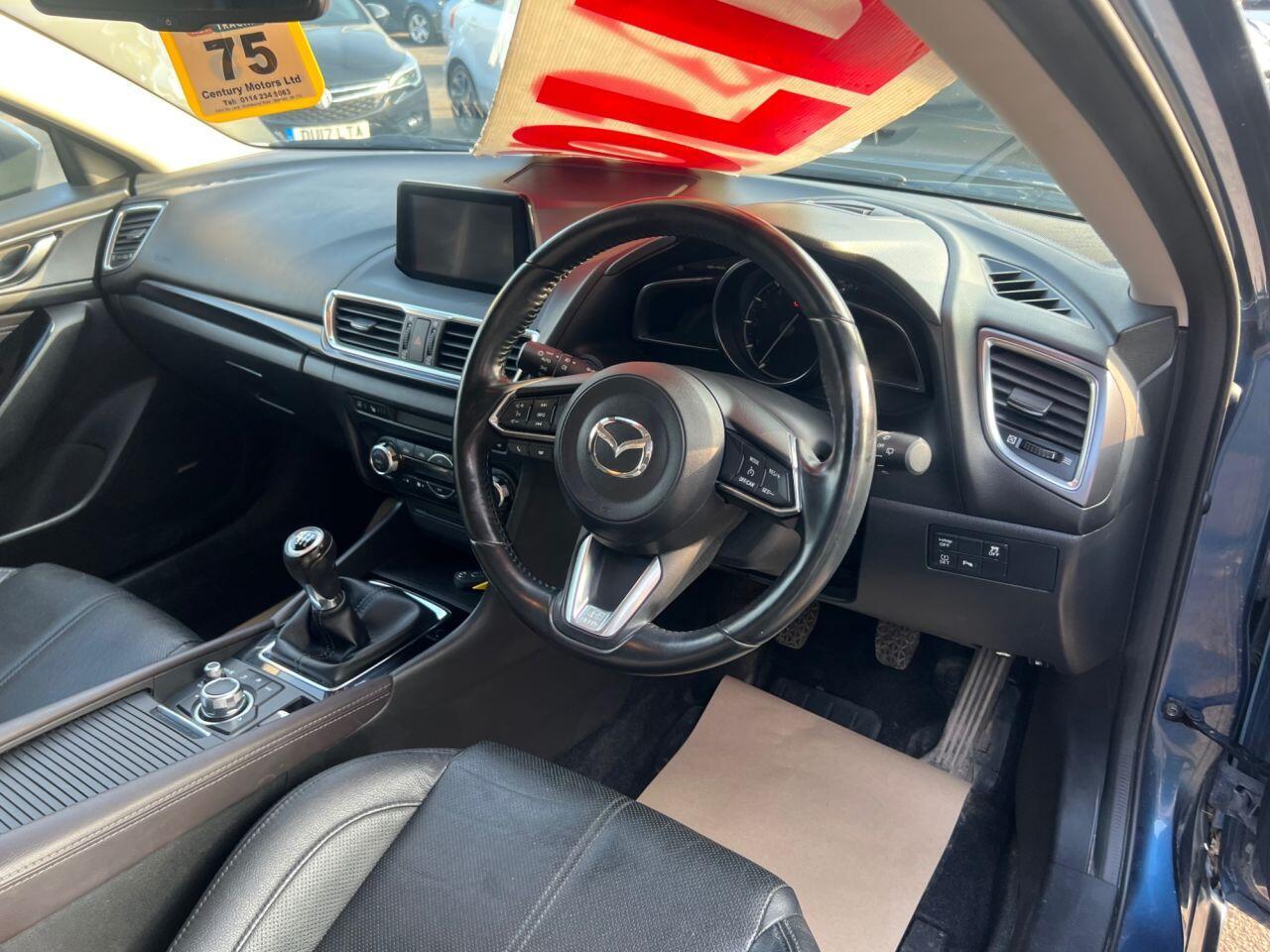 Mazda MAZDA3 - Image 22