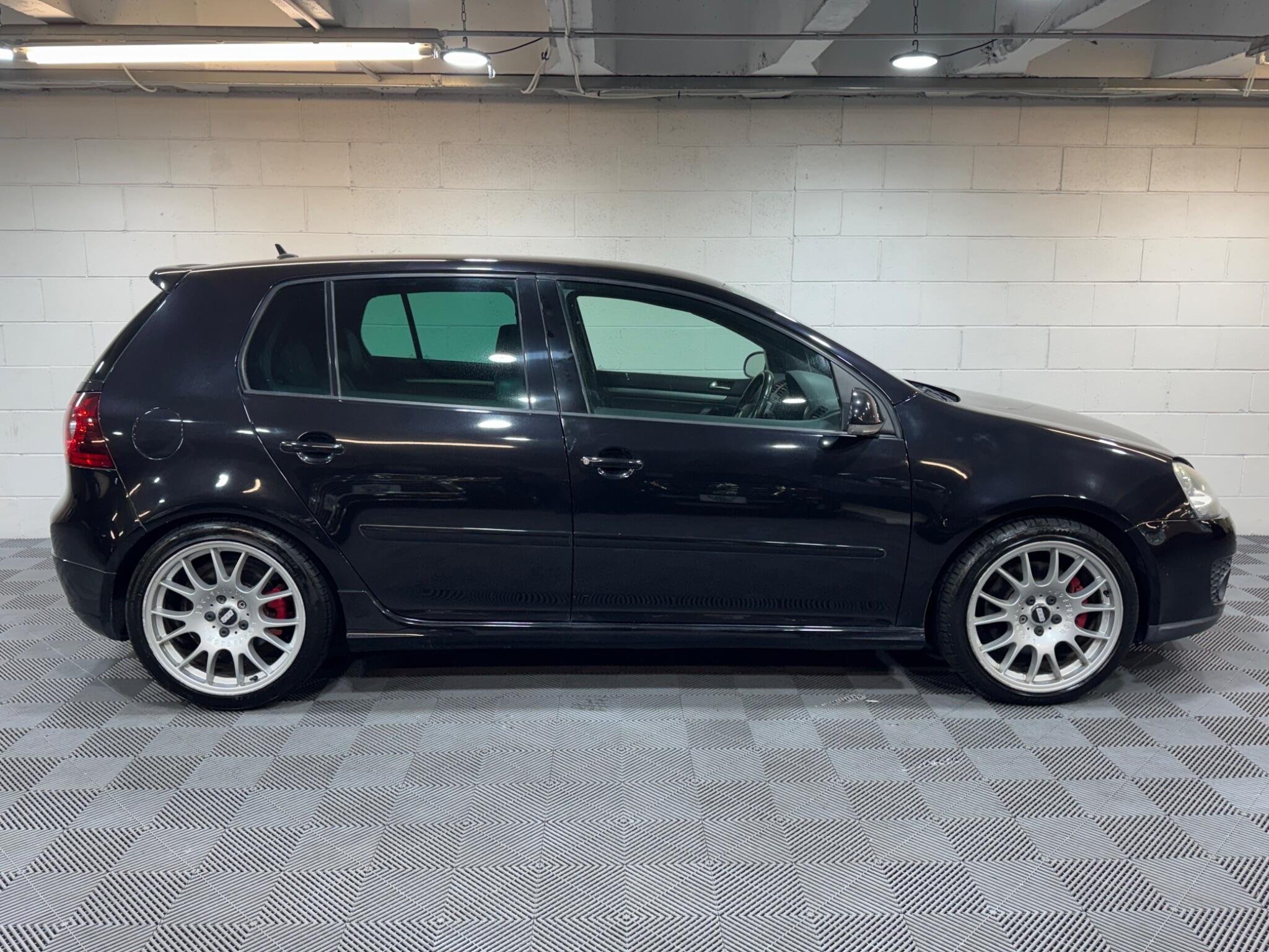 Volkswagen Golf - Image 5