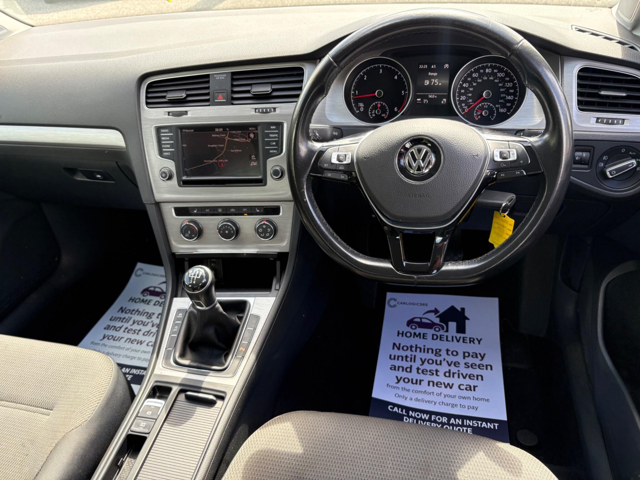 Volkswagen Golf - Image 28