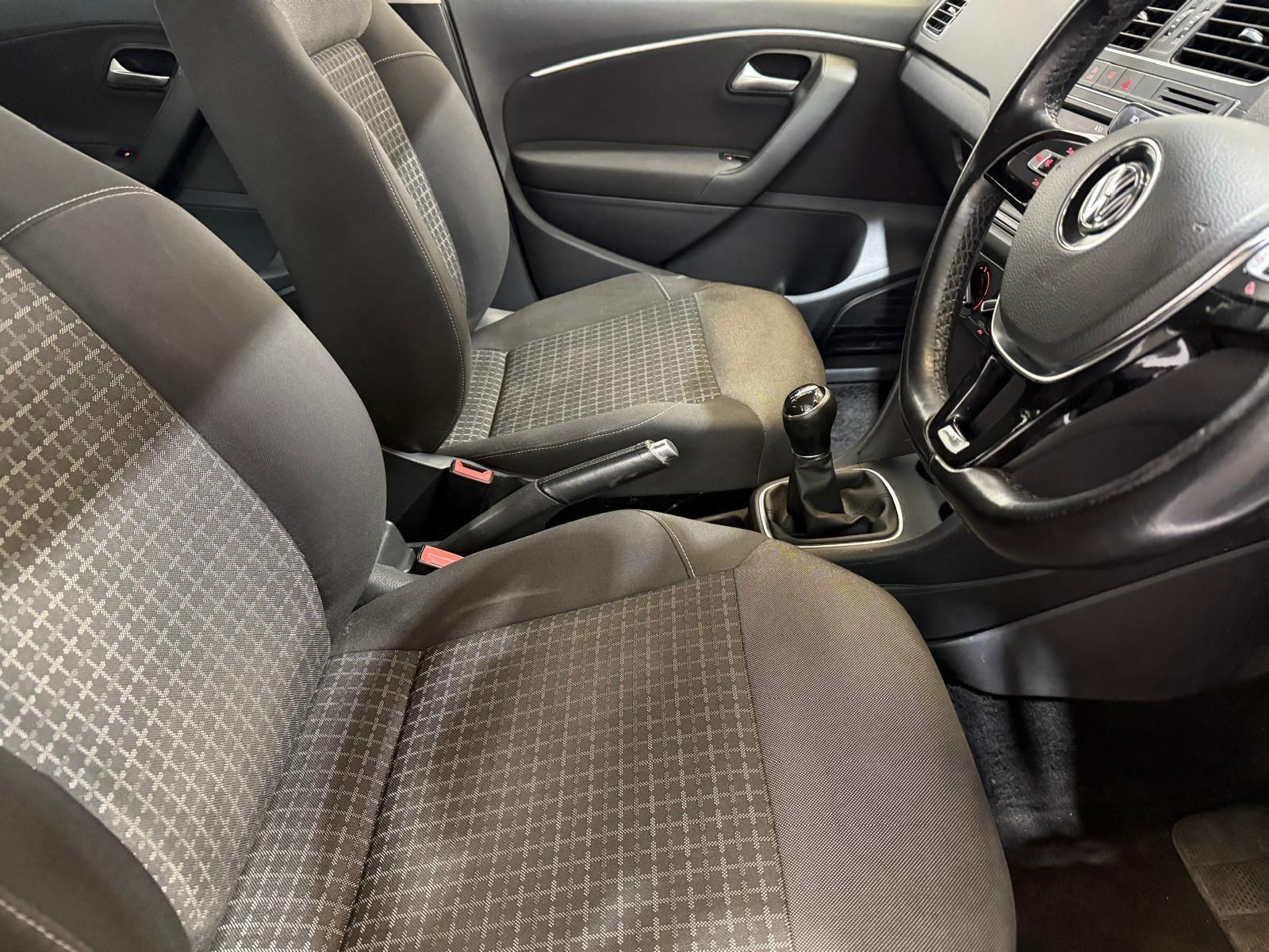 Volkswagen Polo - Image 15