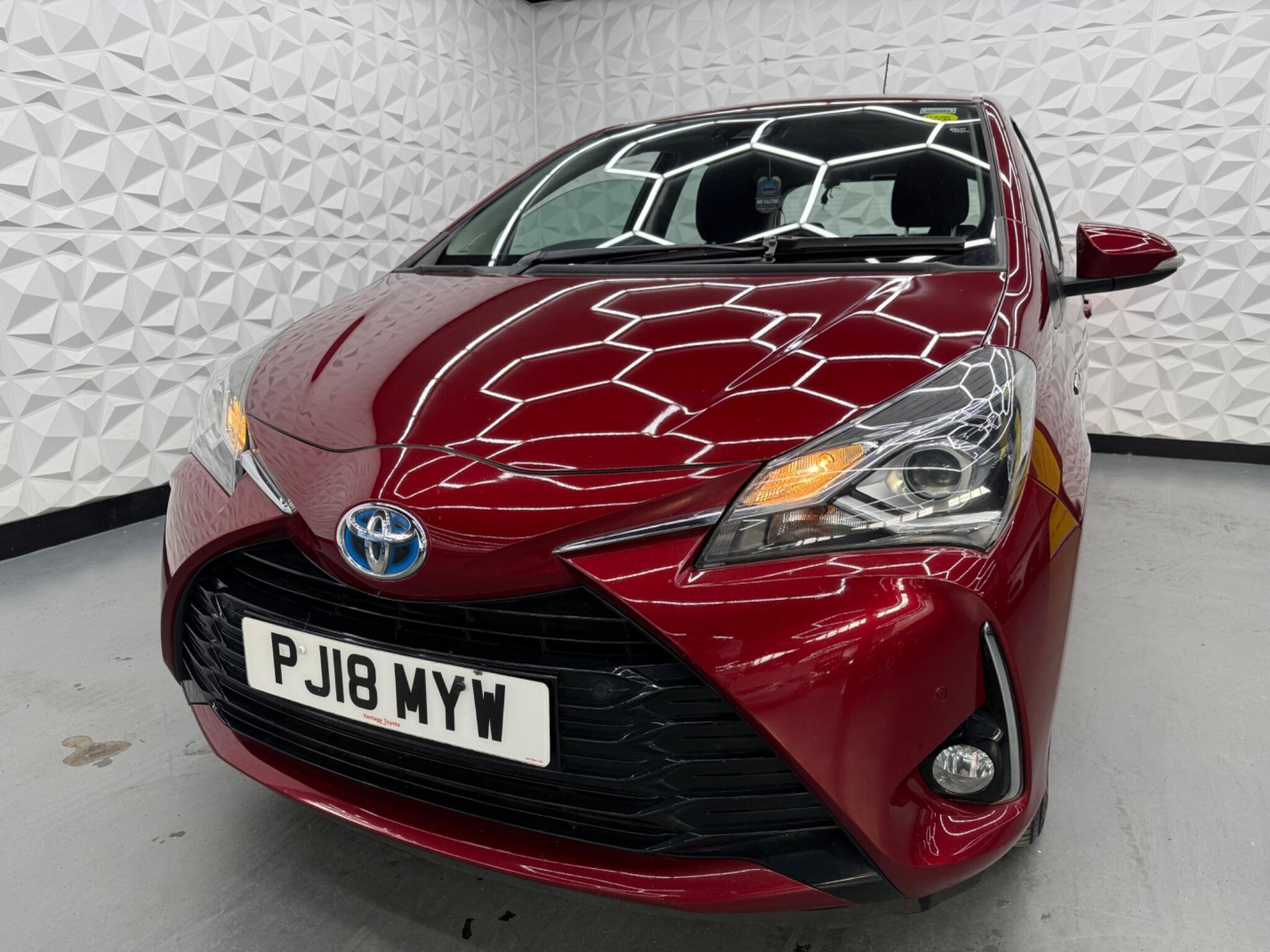 Toyota Yaris - Image 10