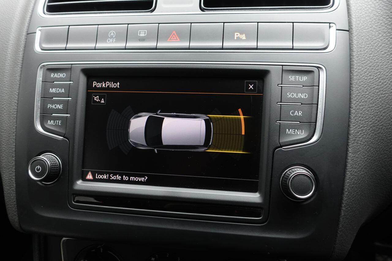 Volkswagen Polo - Image 18
